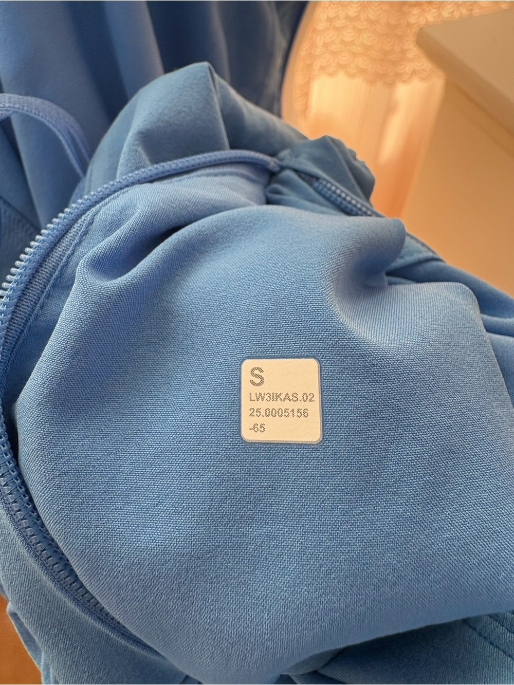 Lululemon UV-Protective Cinch-Waist Running Jacket - Picture 9 of 9